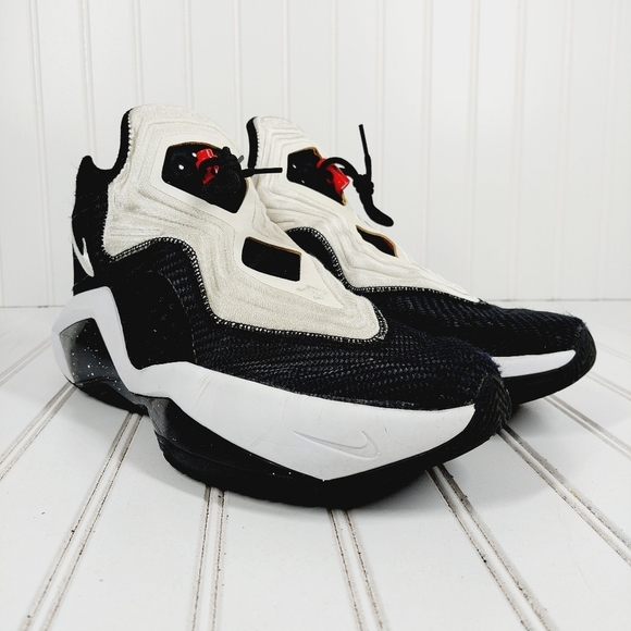 Nike LeBron James Soldier XIV 14 Black White Red Sneaker B32 main image 8